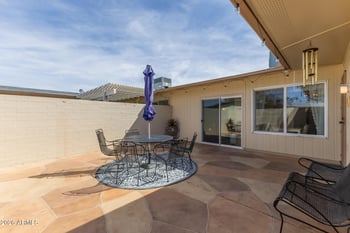 10426 Ocotillo Dr, Sun City, AZ 85373