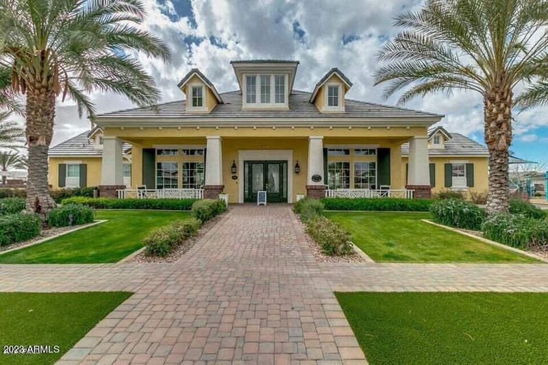 10427 E Naranja Ave, Mesa, AZ 85209