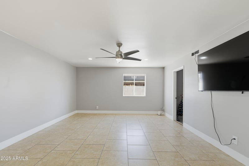 10428 Calle De Plata St, Phoenix, AZ 85037