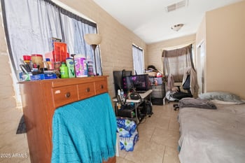 10428 Calle De Plata St, Phoenix, AZ 85037