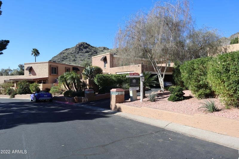 10428 N 7th Pl #3, Phoenix, AZ 85020