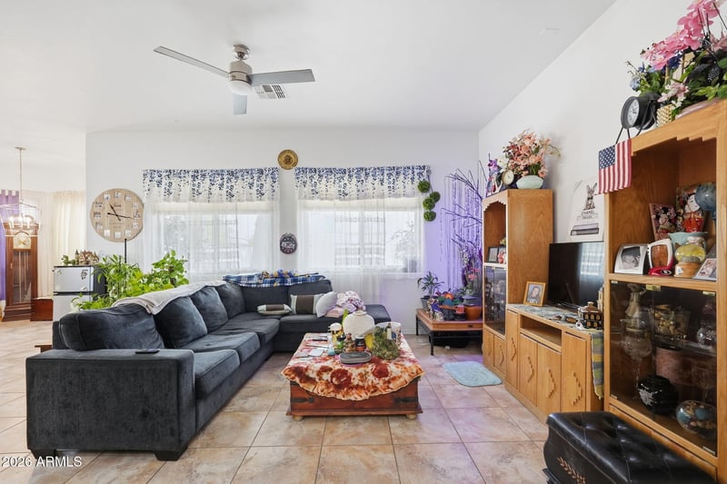 10429 Sands Dr, Peoria, AZ 85383