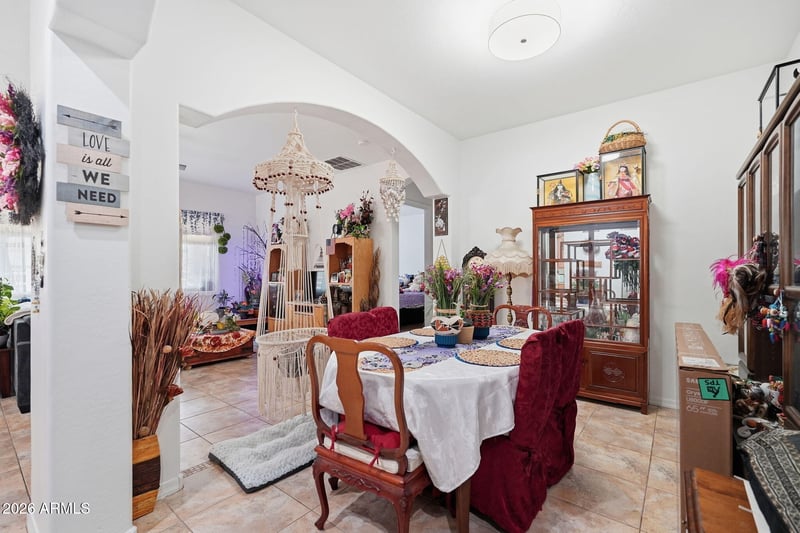 10429 Sands Dr, Peoria, AZ 85383