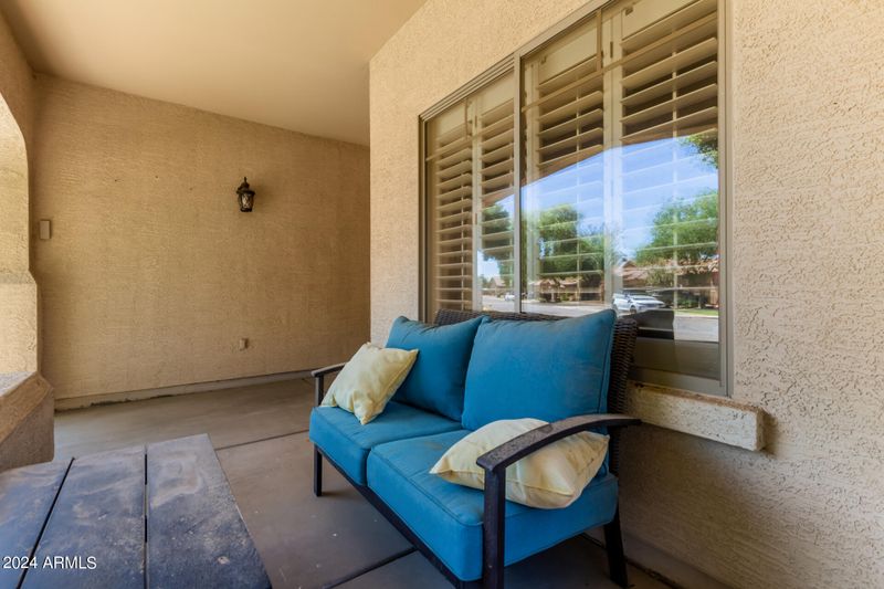 1043 E Jade Dr, Chandler, AZ 85286