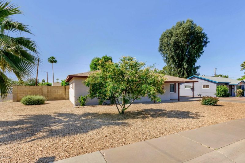1043 E Vermont Ave, Phoenix, AZ 85014