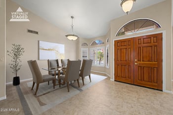 1043 Iris Dr, Gilbert, AZ 85233