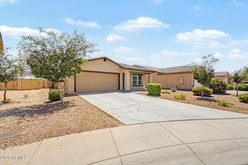 1043 9th Pl, Coolidge, AZ 85128