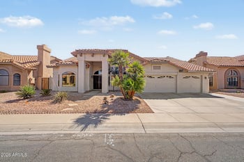 1043 Iris Dr, Gilbert, AZ 85233