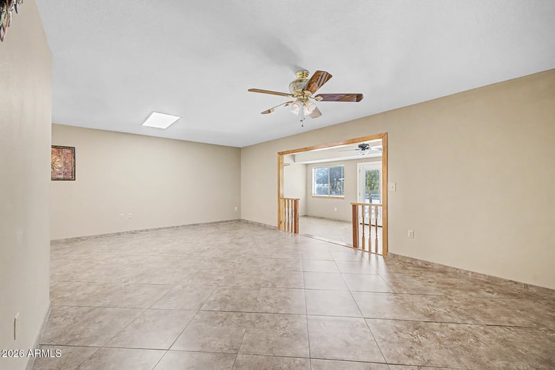 10431 W El Capitan Cir, Sun City, AZ 85351