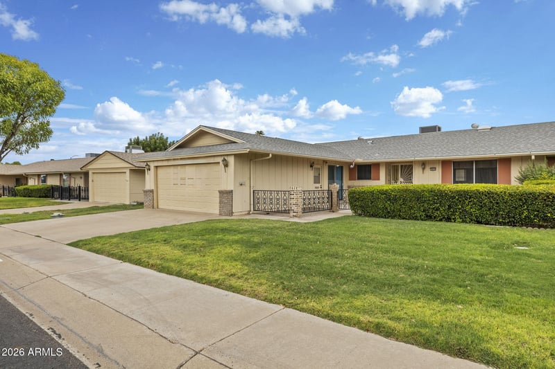 10432 W Desert Forest Cir, Sun City, AZ 85351