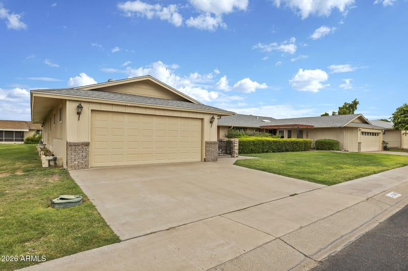 10432 W Desert Forest Cir, Sun City, AZ 85351