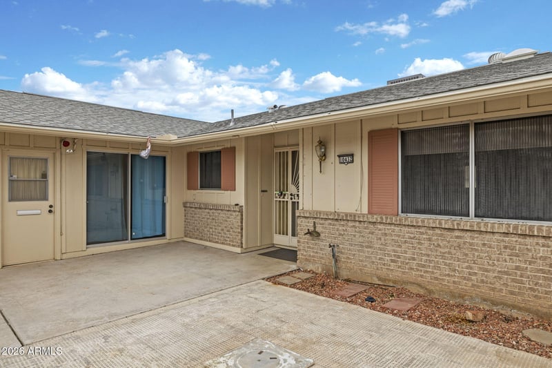 10432 W Desert Forest Cir, Sun City, AZ 85351