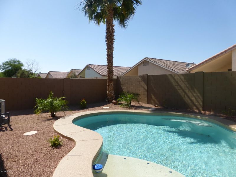 10432 W Medlock Dr, Glendale, AZ 85307