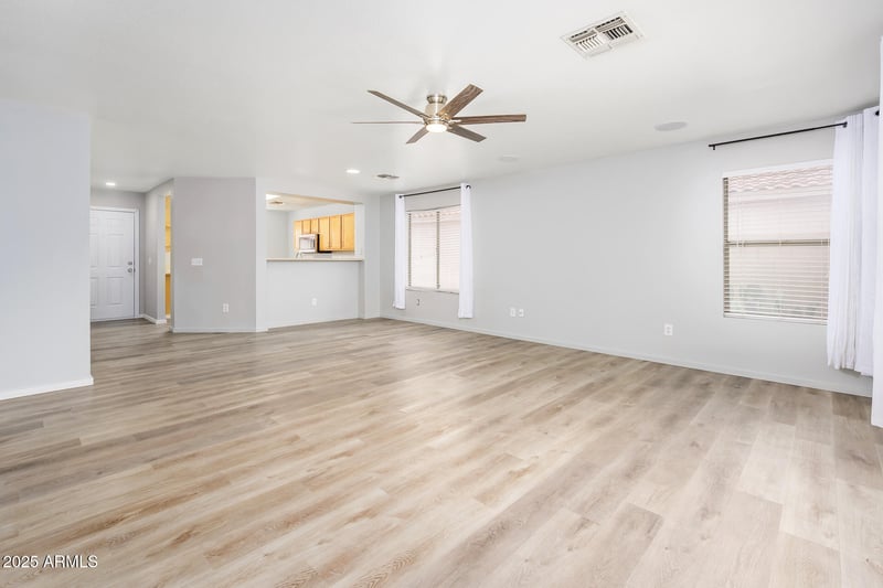 10433 Birchwood Ave, Mesa, AZ 85208