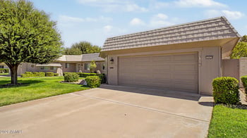 10433 Hutton Dr, Sun City, AZ 85351