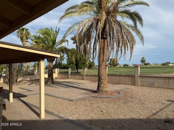 10433 W Laurie Ln, Peoria, AZ 85345