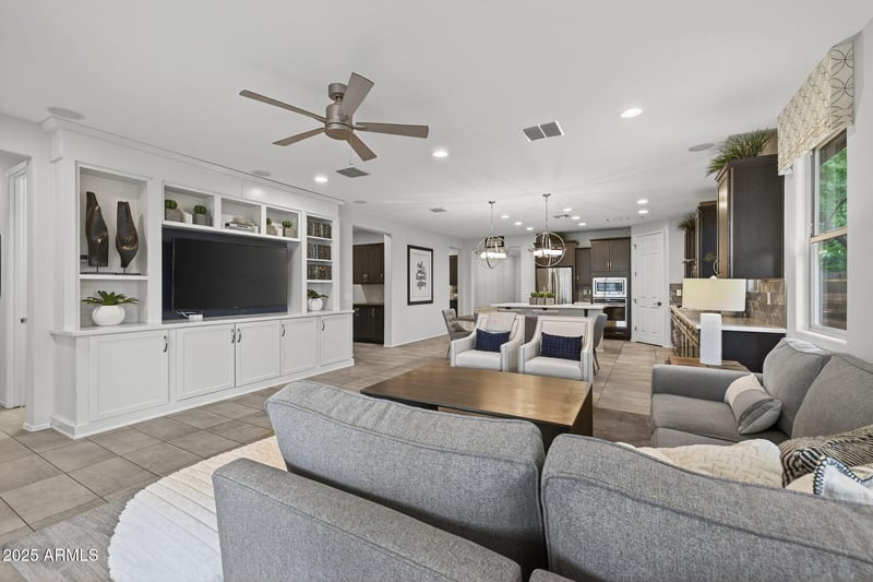 10434 Corbin Ave, Mesa, AZ 85212