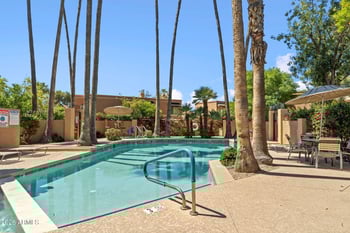 10437 9th St, Phoenix, AZ 85020