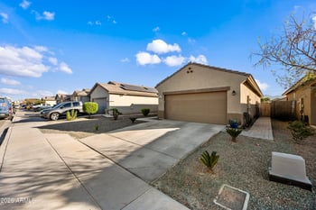 10437 Cordes Rd, Tolleson, AZ 85353