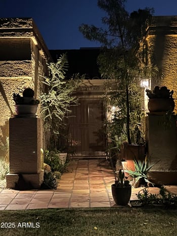10437 E Cochise Ave, Scottsdale, AZ 85258