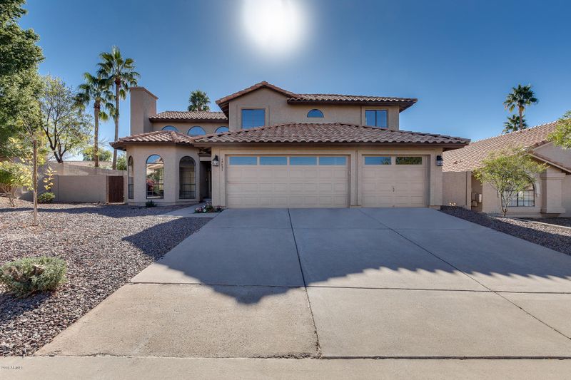 10437 E Wood Dr, Scottsdale, AZ 85260