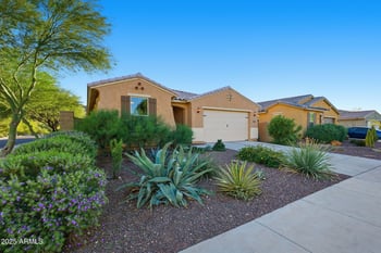 10437 Redbird Rd, Peoria, AZ 85383