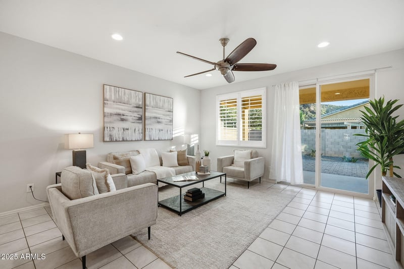 10437 Redbird Rd, Peoria, AZ 85383