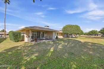 10438 Saratoga Cir, Sun City, AZ 85351