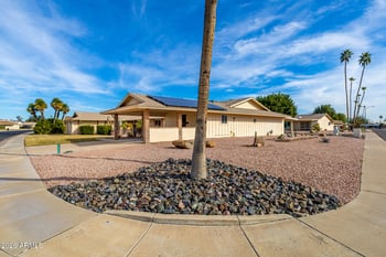 10439 Kingswood Cir, Sun, AZ 85351