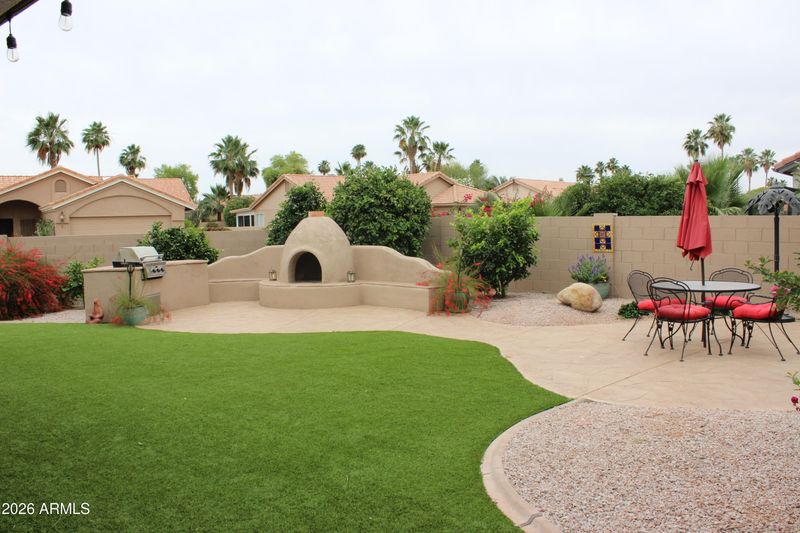 10441 E Lambert Dr, Sun Lakes, AZ 85248