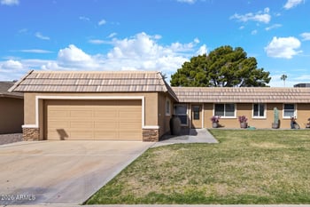 10442 Prairie Hills Cir, Sun City, AZ 85351