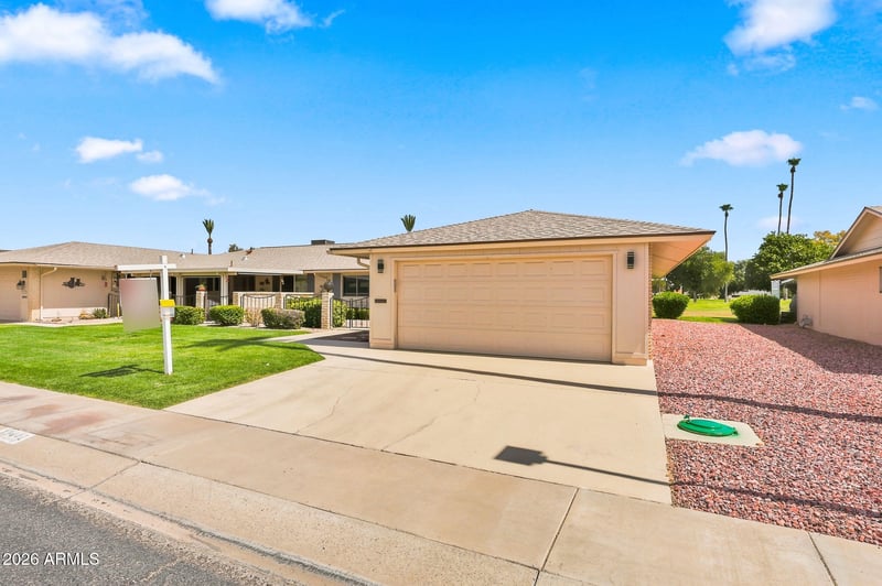 10442 W Tropicana Cir, Sun City, AZ 85351