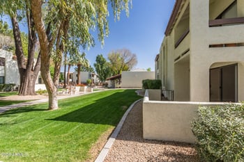 10444 69th St #206, Paradise Valley, AZ 85253