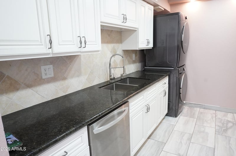 10444 69th St #107, Paradise Valley, AZ 85253