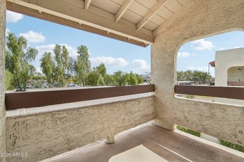 10444 69th St #206, Paradise Valley, AZ 85253