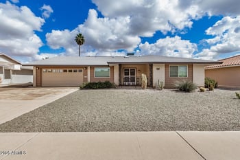 10446 Meade Dr, Sun City, AZ 85351