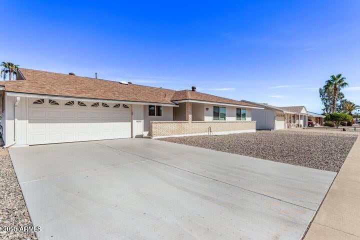 10448 Caron Dr, Sun City, AZ 85351