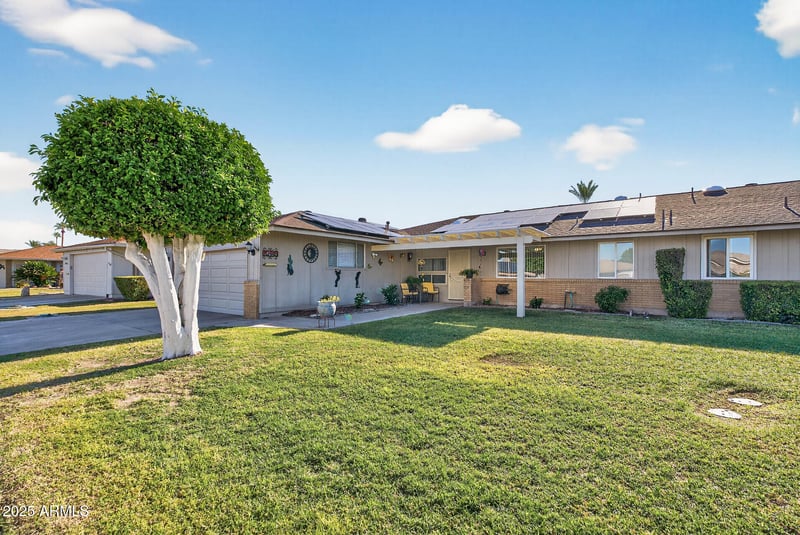 10448 Tropicana Cir, Sun City, AZ 85351