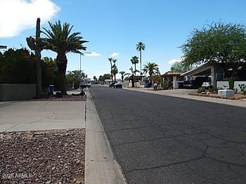 10449 Devonshire Ave, Phoenix, AZ 85037