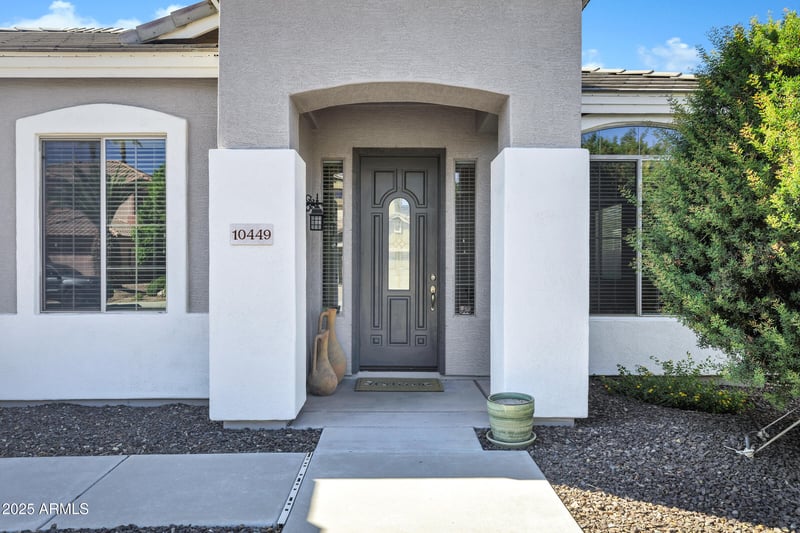 10449 Kiva Ave, Mesa, AZ 85209