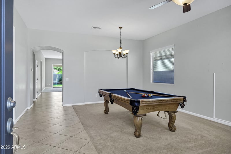 10449 Kiva Ave, Mesa, AZ 85209