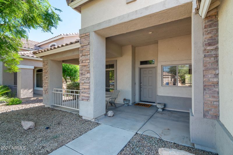 1045 S Oak St, Gilbert, AZ 85233