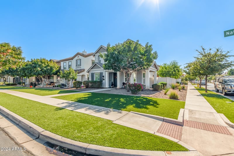10451 Natal Ave, Mesa, AZ 85209