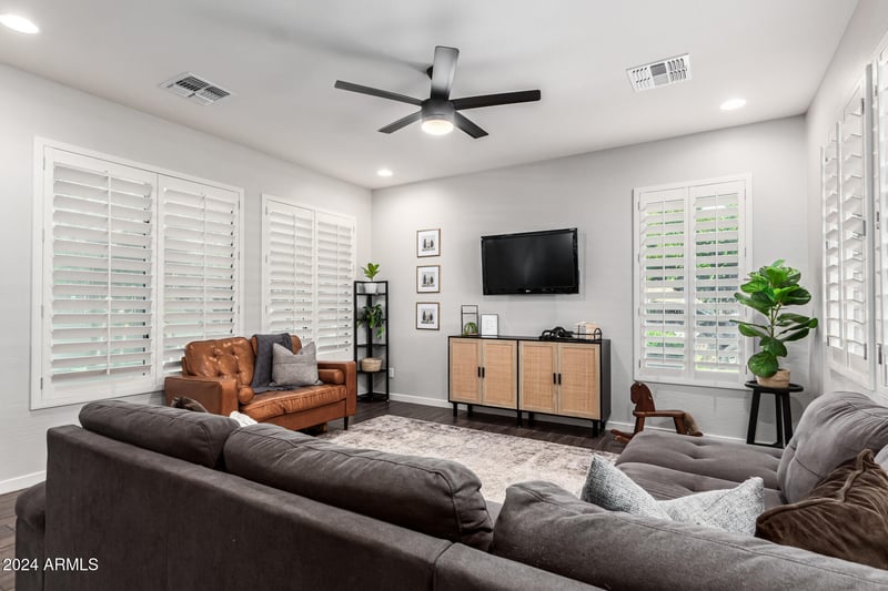 10451 Natal Ave, Mesa, AZ 85209
