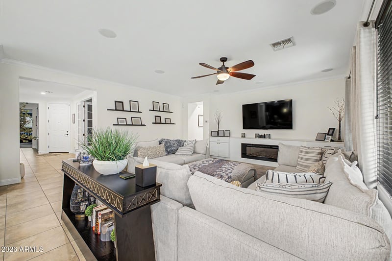 10453 W El Cortez Pl, Peoria, AZ 85383