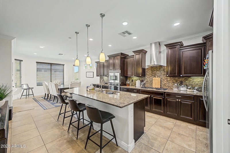 10453 W El Cortez Pl, Peoria, AZ 85383