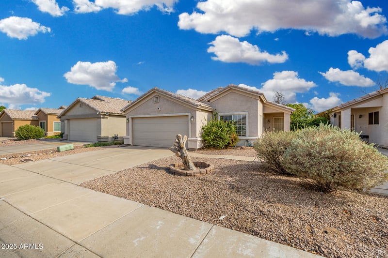 10453 Windsor Blvd, Glendale, AZ 85307
