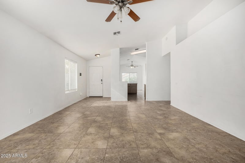 10453 Windsor Blvd, Glendale, AZ 85307