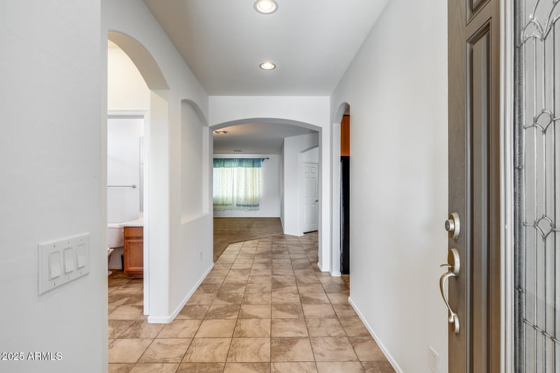 10456 Los Gatos Dr, Peoria, AZ 85383