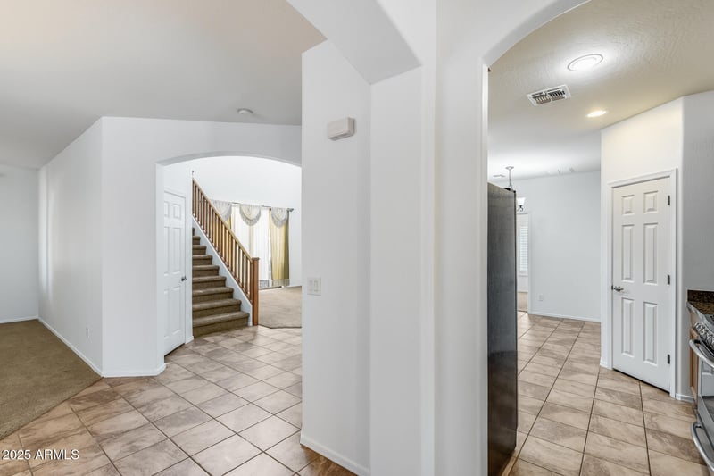 10456 Los Gatos Dr, Peoria, AZ 85383